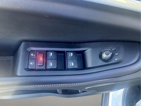 Used 2024 Jeep Grand Cherokee Limited 4xe image 15