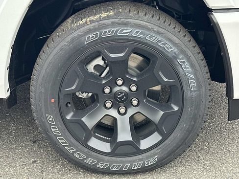 New 2026 RAM 1500 Big Horn AWD/4WD image 10