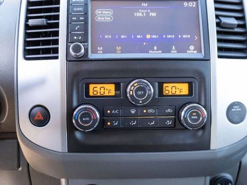 Used 2021 Nissan Frontier SV w/ Midnight Edition Floor Mats image 40