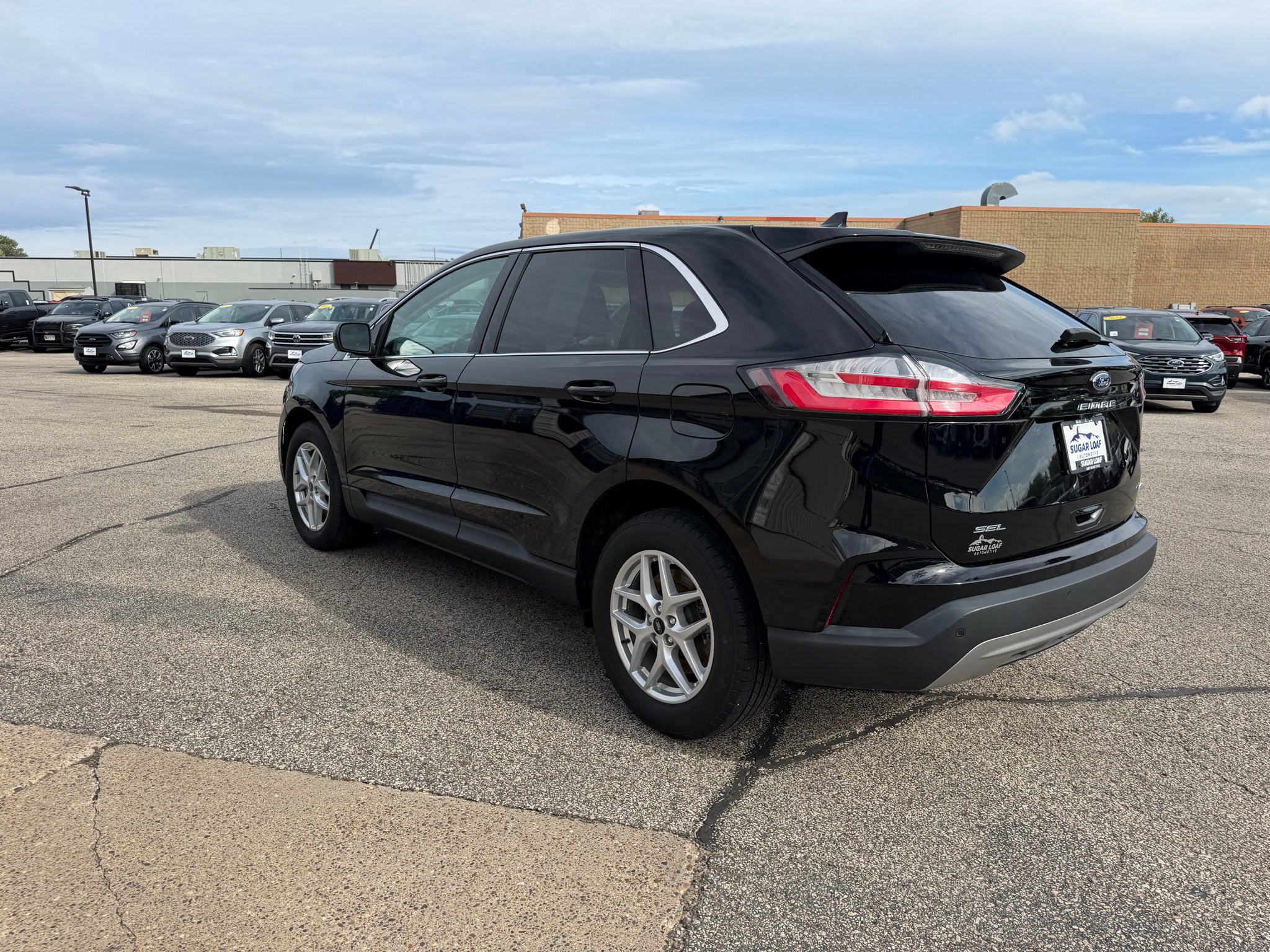 Used 2023 Ford Edge SEL w/ Convenience Package AWD/4WD image 6