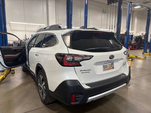 Used 2021 Subaru Outback Touring XT AWD/4WD image 5