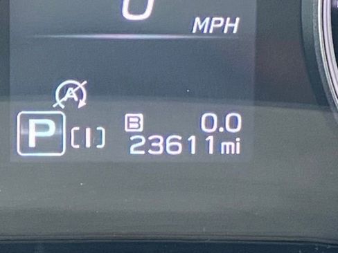 Used 2024 Subaru Crosstrek 2.0i Premium image 15