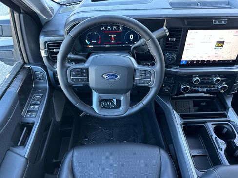 New 2025 Ford F350 Lariat w/ Lariat Ultimate Package image 15
