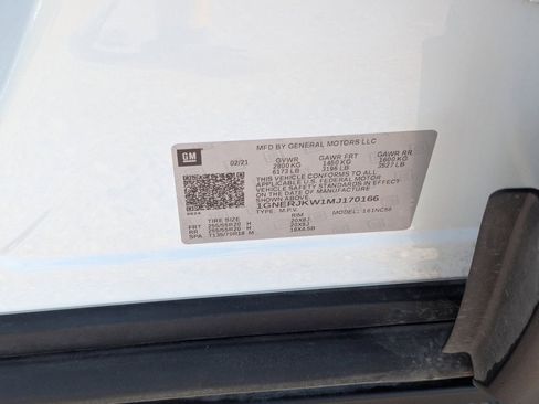 Used 2021 Chevrolet Traverse RS w/ LPO, Floor Liner Package image 33