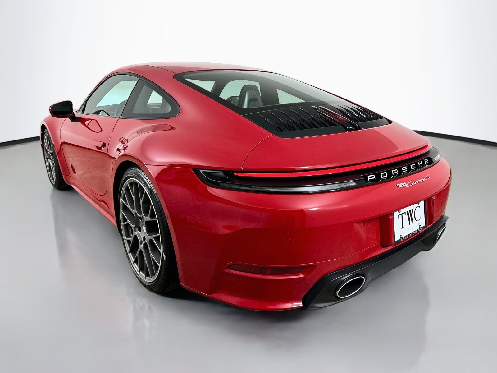 Used 2025 Porsche 911 Carrera S RWD image 7