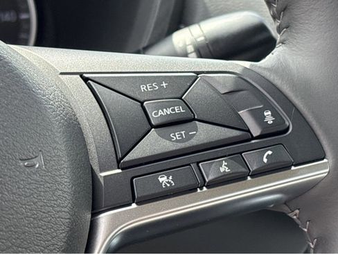 Certified 2024 Nissan Sentra SV image 12