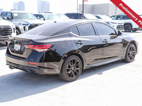Used 2025 Nissan Sentra SR w/ Midnight Edition FWD image 6