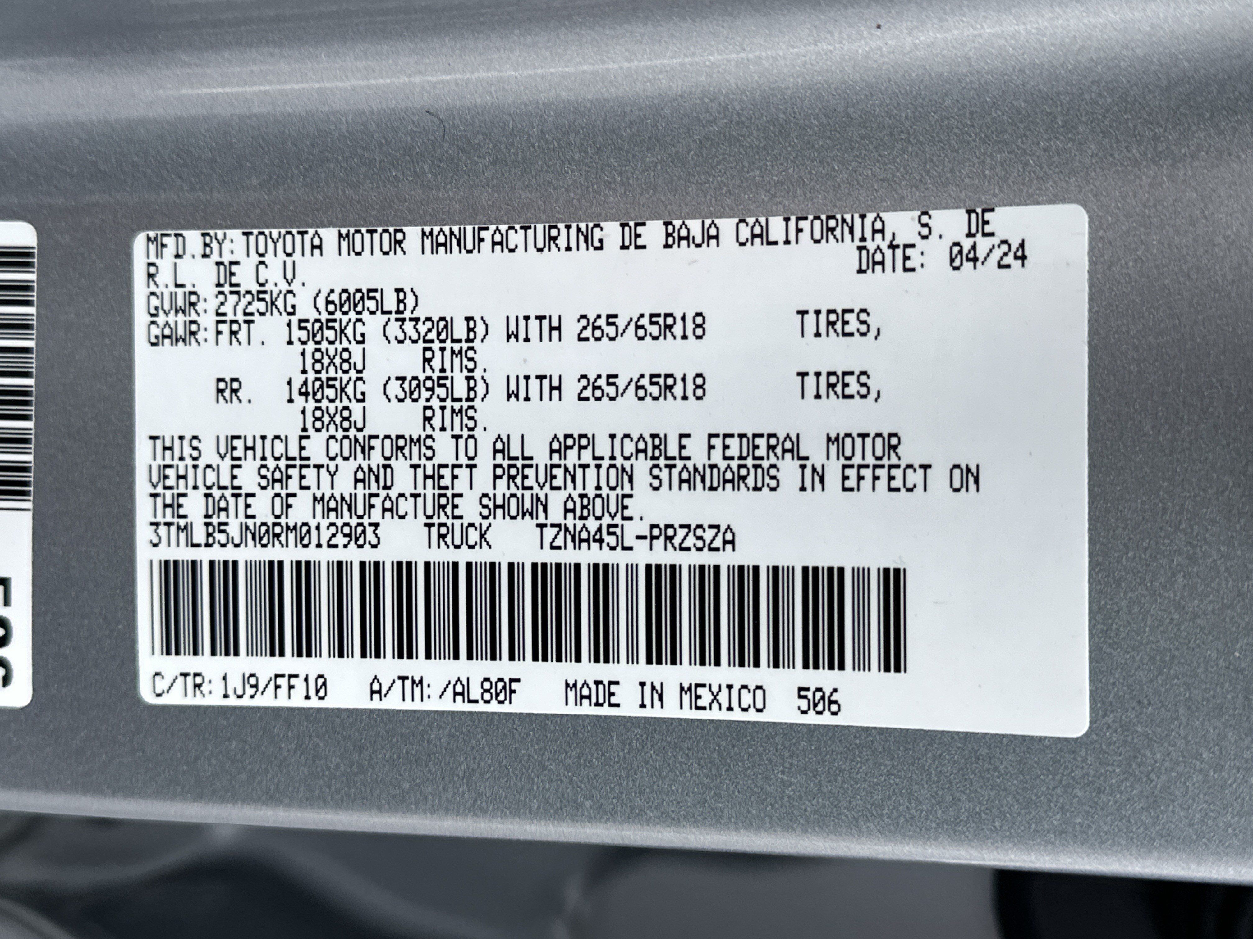 Used 2024 Toyota Tacoma SR5 w/ SR5 Upgrade Package AWD/4WD image 27