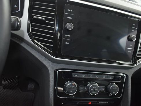 Used 2021 Volkswagen Atlas Cross Sport SEL AWD/4WD image 14