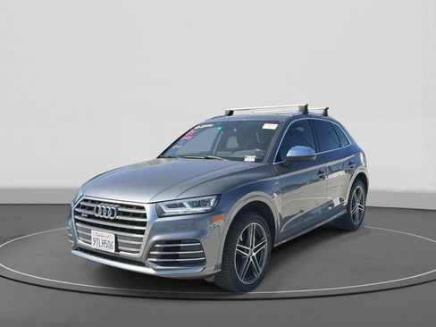 Used 2018 Audi SQ5 Premium Plus w/ Navigation Package AWD/4WD image 2