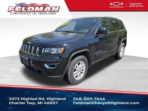 Used 2020 Jeep Grand Cherokee Laredo w/ All-Weather Capability Group AWD/4WD image 1