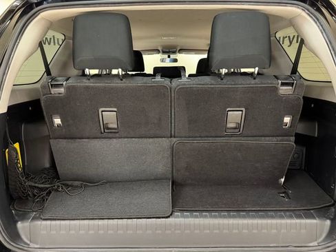 Used 2017 Toyota 4Runner SR5 AWD/4WD image 20