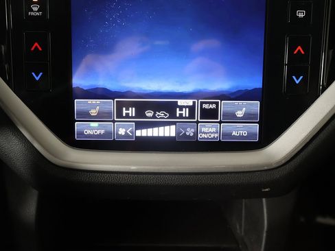 Used 2023 Subaru Ascent Limited image 50