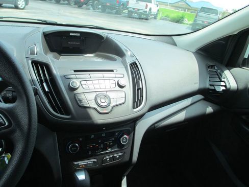 Used 2017 Ford Escape SE FWD image 26