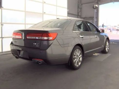 Used 2012 Lincoln MKZ Hybrid FWD image 2