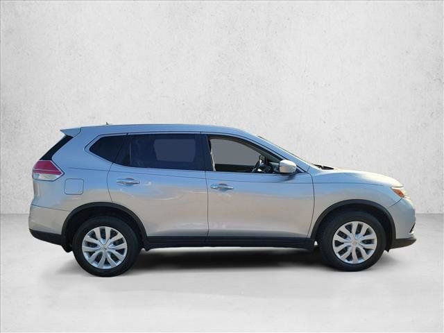Used 2015 Nissan Rogue S FWD image 4