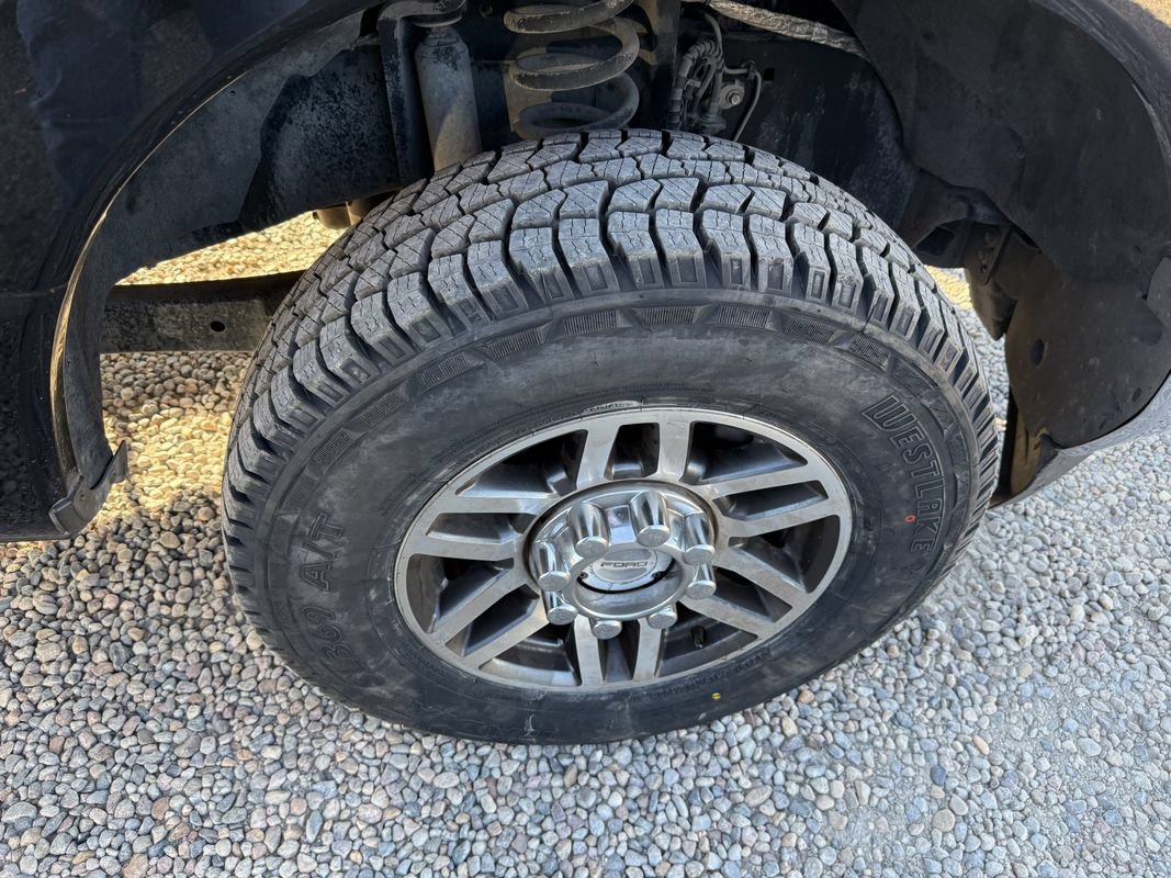 Used 2018 Ford F250 Lariat w/ Lariat Value Package AWD/4WD image 41