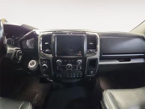 Used 2018 RAM 2500 Laramie w/ Sport Appearance Group image 11