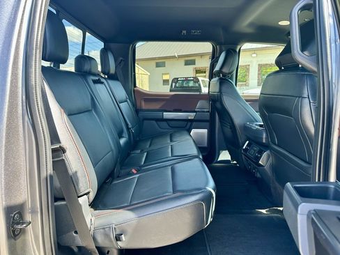 Used 2021 Ford F150 Lariat w/ Equipment Group 502A High image 12