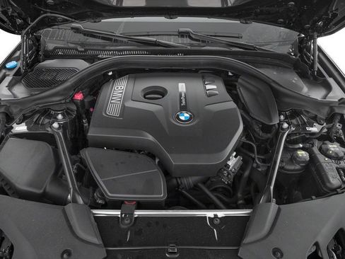 Used 2017 BMW 530i xDrive 530i xDrive image 13