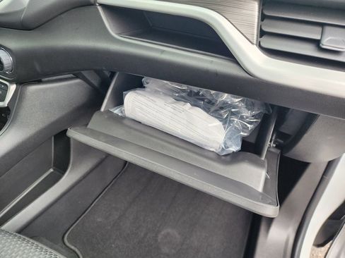 Certified 2023 GMC Terrain SLE w/ Driver Convenience Package image 48