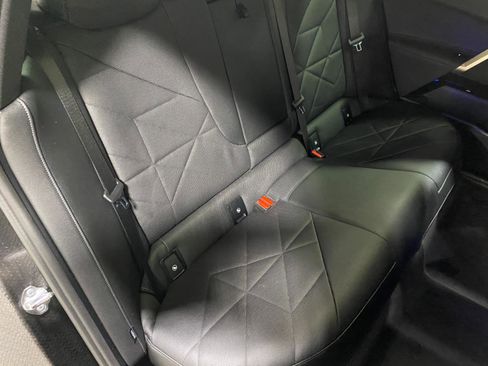 Used 2026 BMW iX xDrive45 image 17