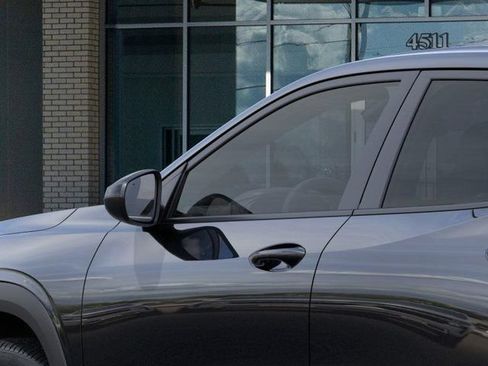 New 2026 Chevrolet Trax RS w/ Driver Confidence Package FWD image 12