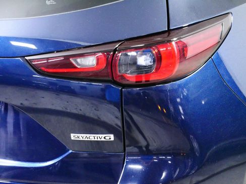 Used 2025 MAZDA CX-5 AWD 2.5 S w/ Preferred Package image 17