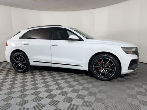 Used 2021 Audi Q8 Premium Plus w/ Premium Plus Package image 6