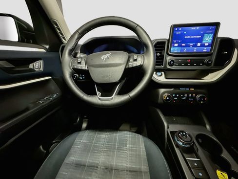 Certified 2023 Ford Bronco Sport Heritage w/ Heritage Convenience Package AWD/4WD image 30