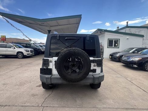 Used 2015 Jeep Wrangler Unlimited Sport w/ Quick Order Package 24S AWD/4WD image 4