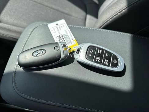 Certified 2024 Hyundai Ioniq 5 SEL RWD image 32
