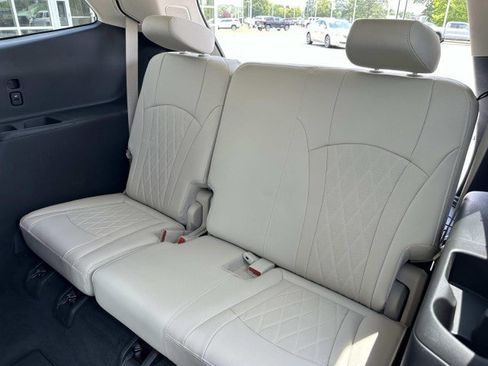 Used 2023 Buick Enclave Avenir w/ LPO, Floor Liner Package image 13