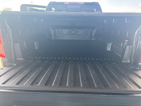 Used 2023 Chevrolet Silverado 1500 LT Trail Boss w/ Convenience Package II AWD/4WD image 25