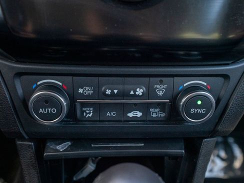 Certified 2019 Acura ILX FWD image 32