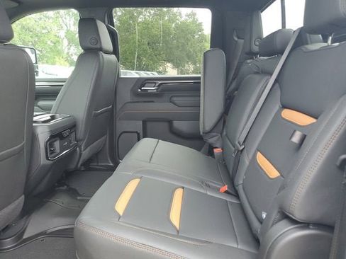 New 2026 GMC Sierra 3500 AT4 w/ AT4 Premium Plus Package AWD/4WD image 12