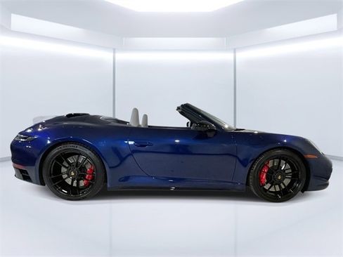 Used 2023 Porsche 911 Carrera GTS image 8