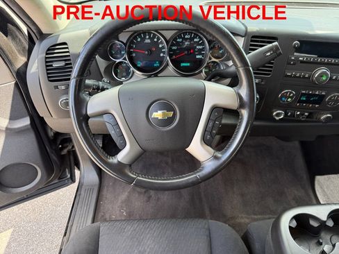 Used 2013 Chevrolet Silverado 1500 LT AWD/4WD image 13