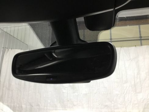 Used 2017 Jeep Grand Cherokee Limited AWD/4WD image 26