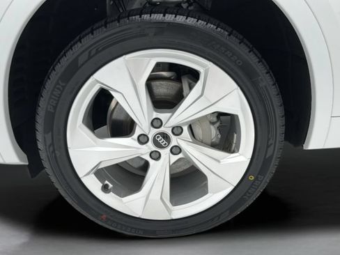 Used 2024 Audi Q5 2.0T Premium Plus AWD/4WD image 8