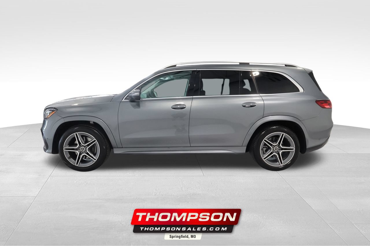 Used 2026 Mercedes-Benz GLS 450 4MATIC image 1