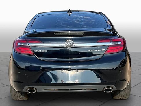 Used 2017 Buick Regal Premium w/ Driver Confidence Package #2 FWD image 4