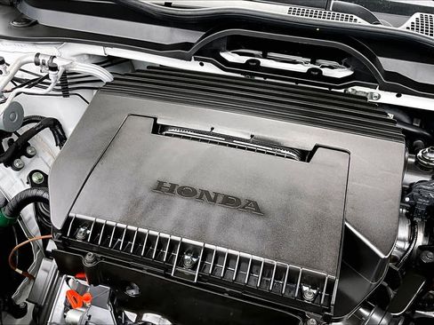 Used 2025 Honda Pilot Black Edition image 33