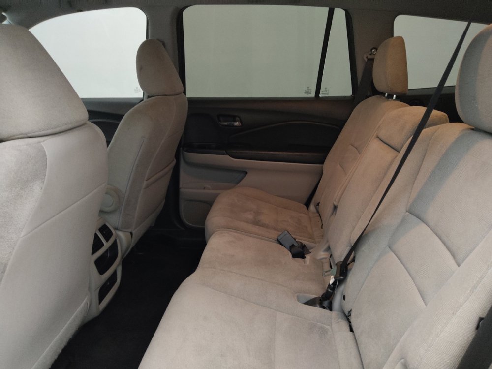 Used 2019 Honda Pilot LX image 18