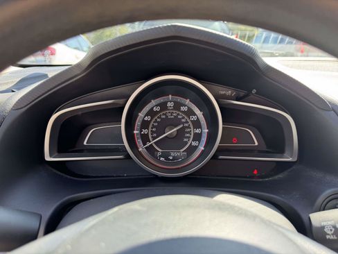 Used 2015 MAZDA MAZDA3 i SV FWD image 18