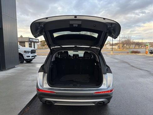 Used 2021 Lincoln Corsair Reserve w/ Equipment Group 201A image 8