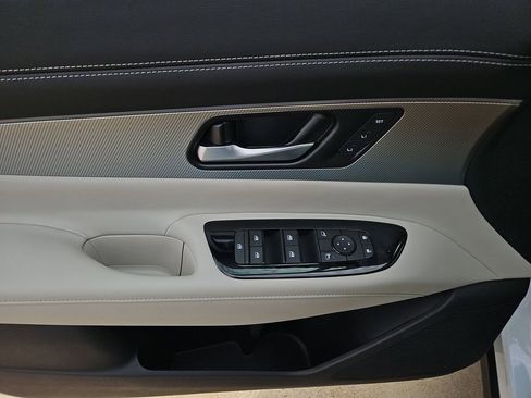 New 2026 Nissan Murano SL image 15