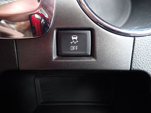 Used 2017 Chevrolet Equinox LT w/ Convenience Package FWD image 20