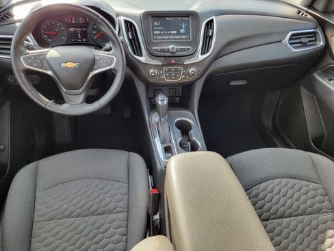 Used 2018 Chevrolet Equinox LT FWD image 26