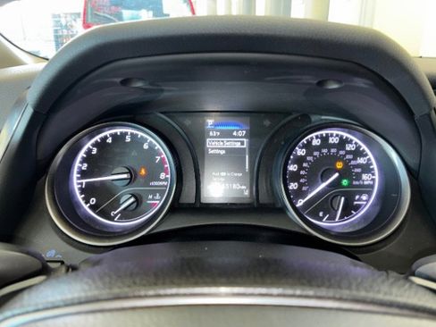 Used 2021 Toyota Camry SE image 22